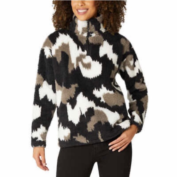 Eddie Bauer Tops - Eddie Bauer | NWT ✨ Black Camo 1/4 Zip Mock Neck Plush Sherpa Pullover